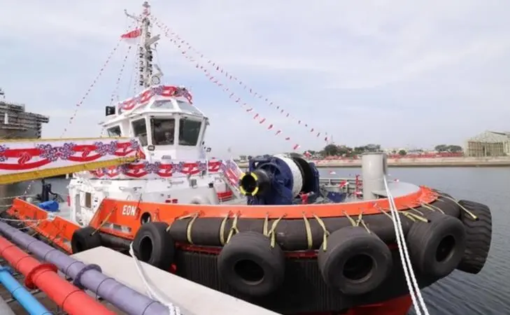 An image of the EON tug at the quayside following delivery