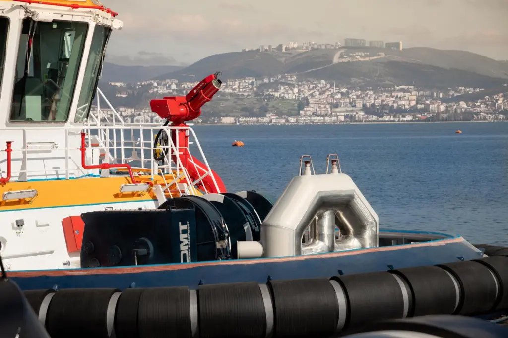 Winch onboard