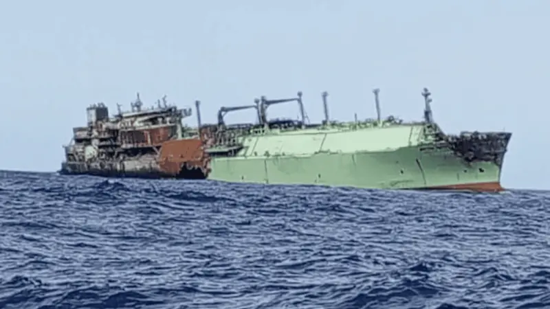'Arctic Metagaz' was left abandoned and drifting between Libya and Malta (General Administration for Coastal Security)