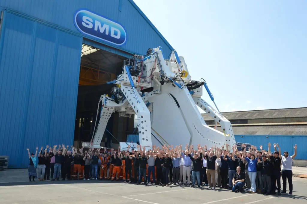 SMD Staff with new plough_ (002)
