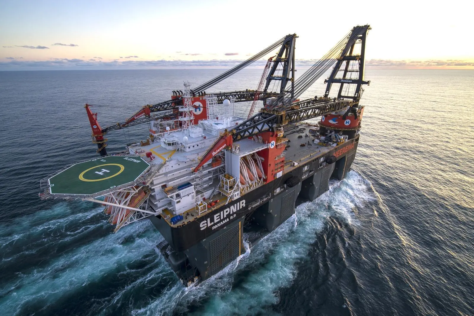 Sleipnir in transit  Heerema Marine Contractors
