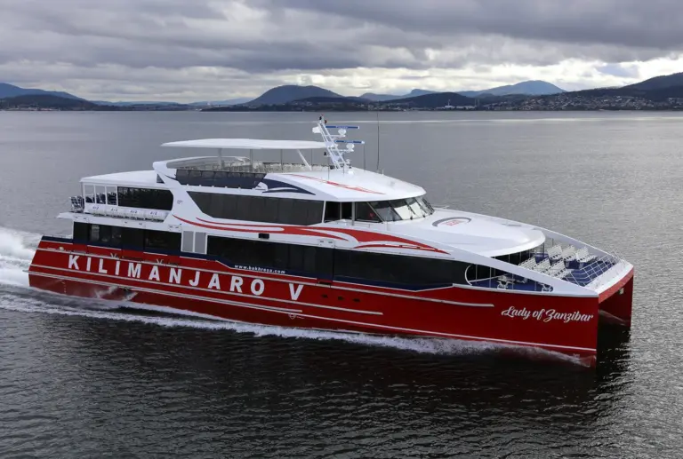Incat Crowther