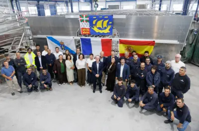 Delegates at a meeting in Moaña
